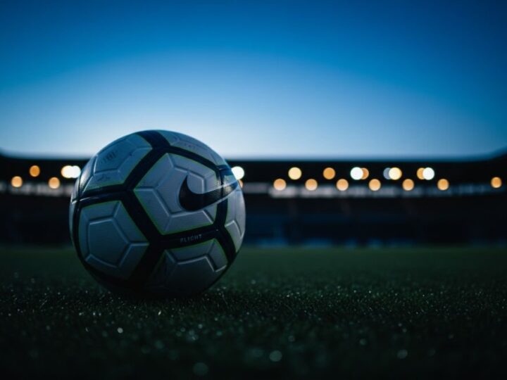 Chelsea F.C.: rozgrywki – sezon po sezonie w Europie