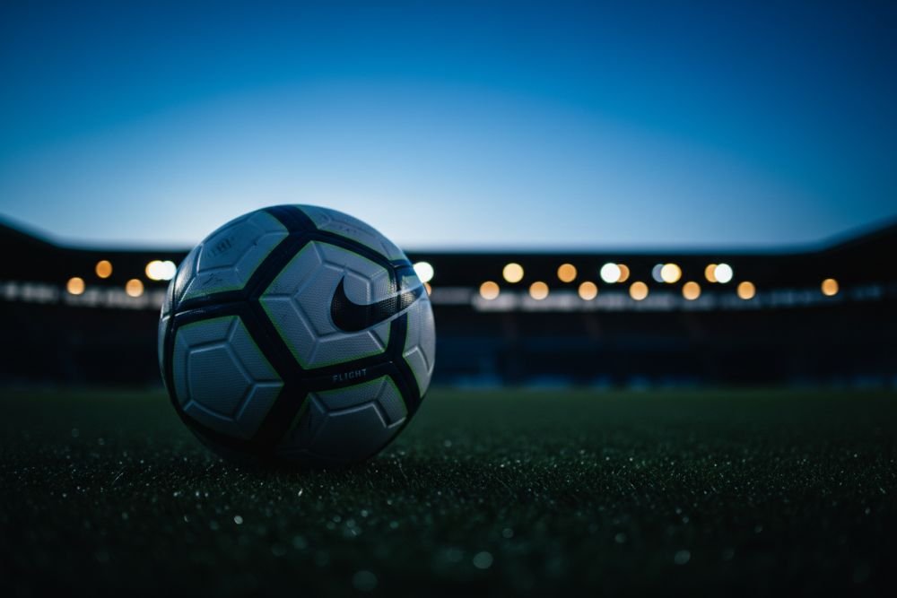 Chelsea F.C.: rozgrywki – sezon po sezonie w Europie